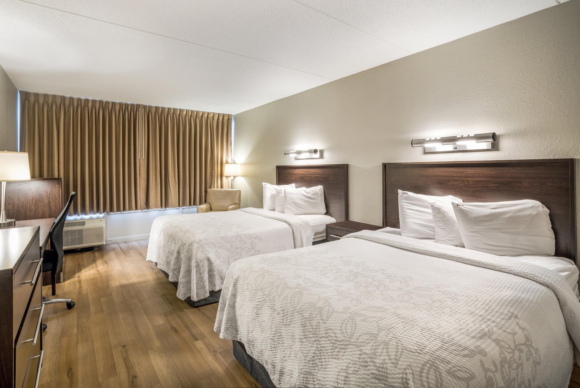 Red Roof Inn Plus+ Boston - Woburn/ Burlington Esterno foto