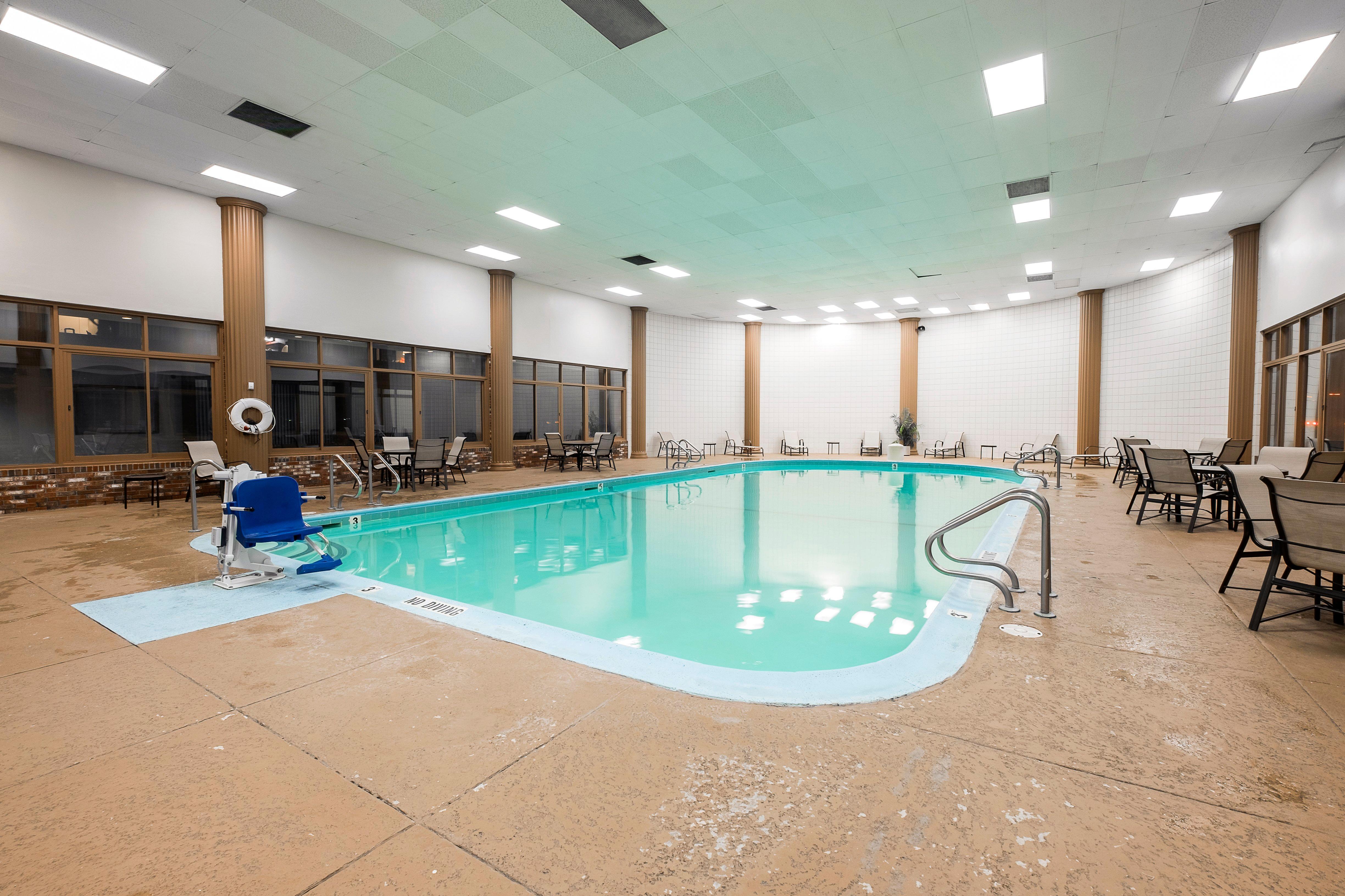 Red Roof Inn Plus+ Boston - Woburn/ Burlington Esterno foto