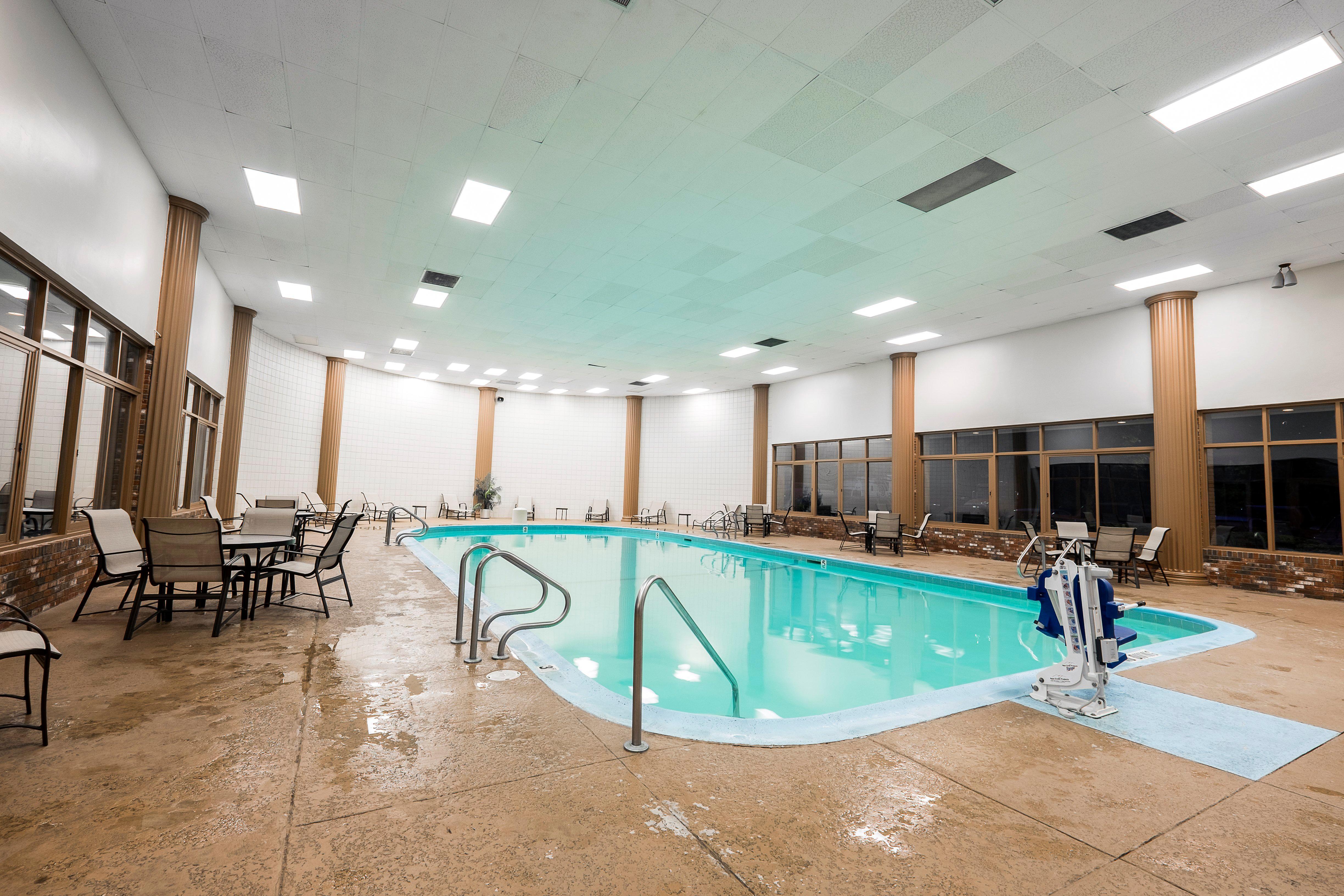 Red Roof Inn Plus+ Boston - Woburn/ Burlington Esterno foto