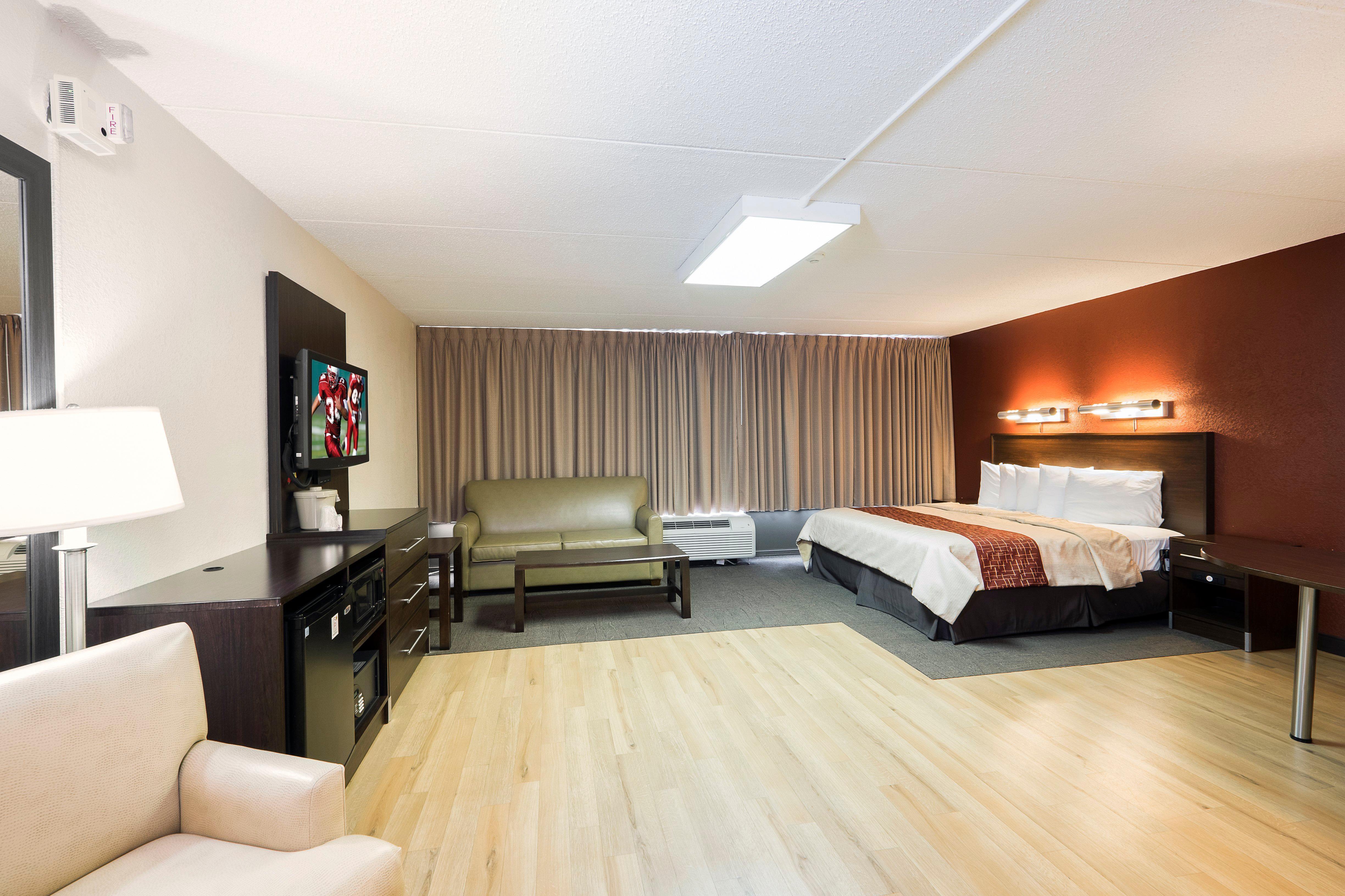 Red Roof Inn Plus+ Boston - Woburn/ Burlington Esterno foto