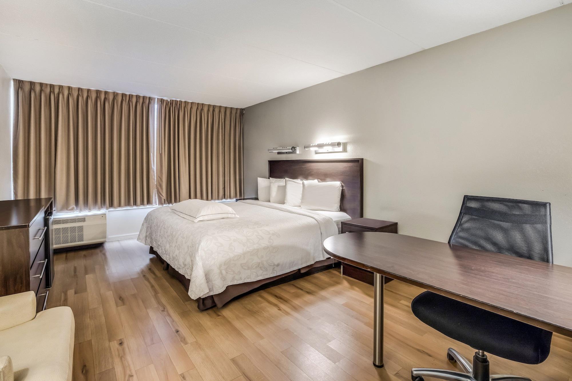 Red Roof Inn Plus+ Boston - Woburn/ Burlington Esterno foto